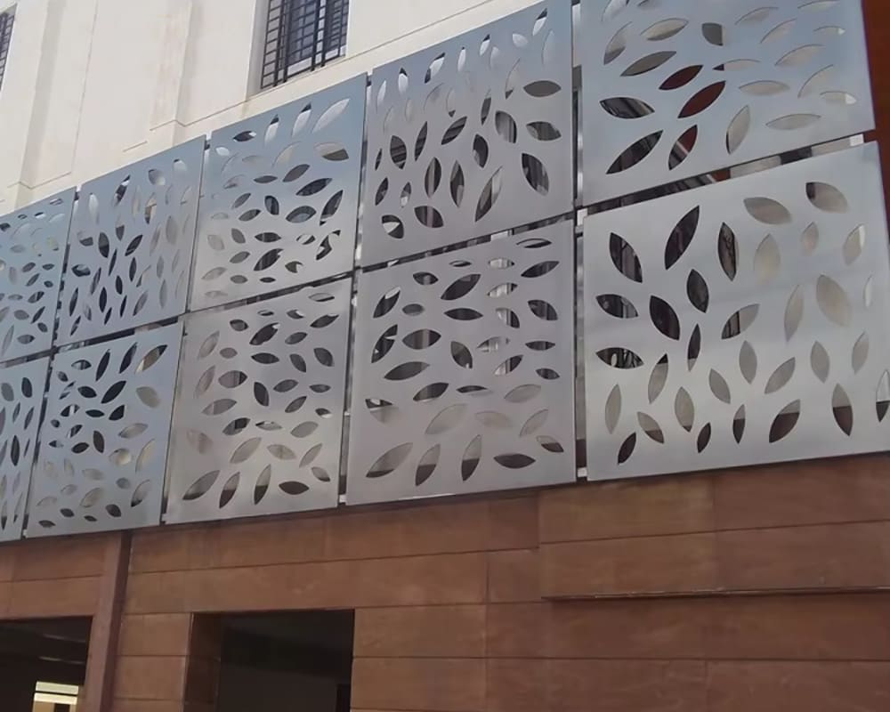 Prática de projetar estruturas de metal externas duráveis