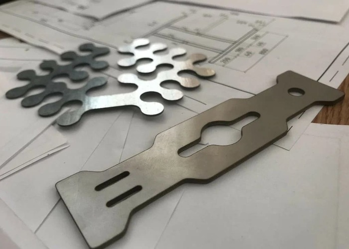 Crearea de artă metalică de precizie cu fișiere DXF.