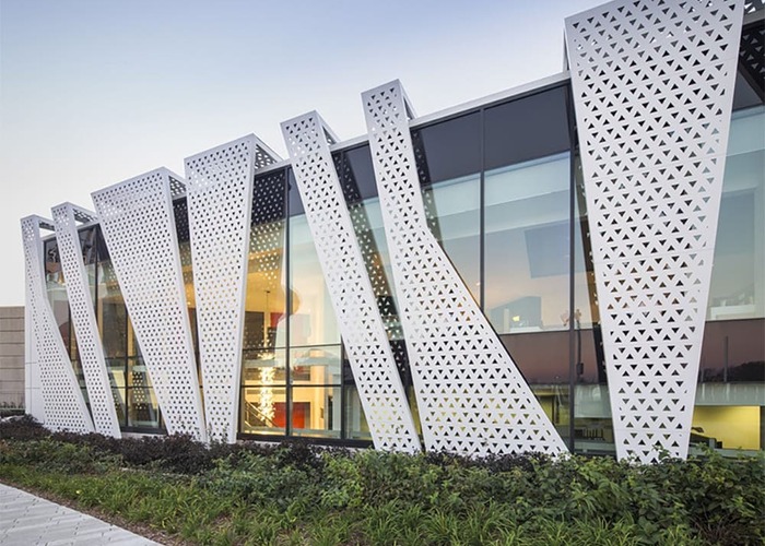 Cum să proiectezi fișiere DXF pentru structuri metalice durabile în exterior.